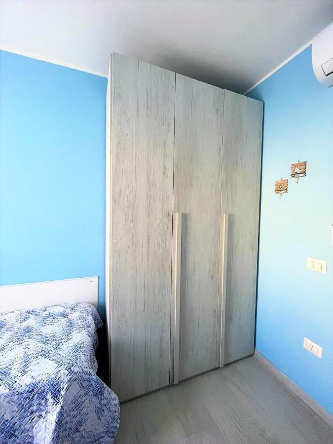 Affitti Moderni La Maddalena - Mada04 Apartment Luaran gambar